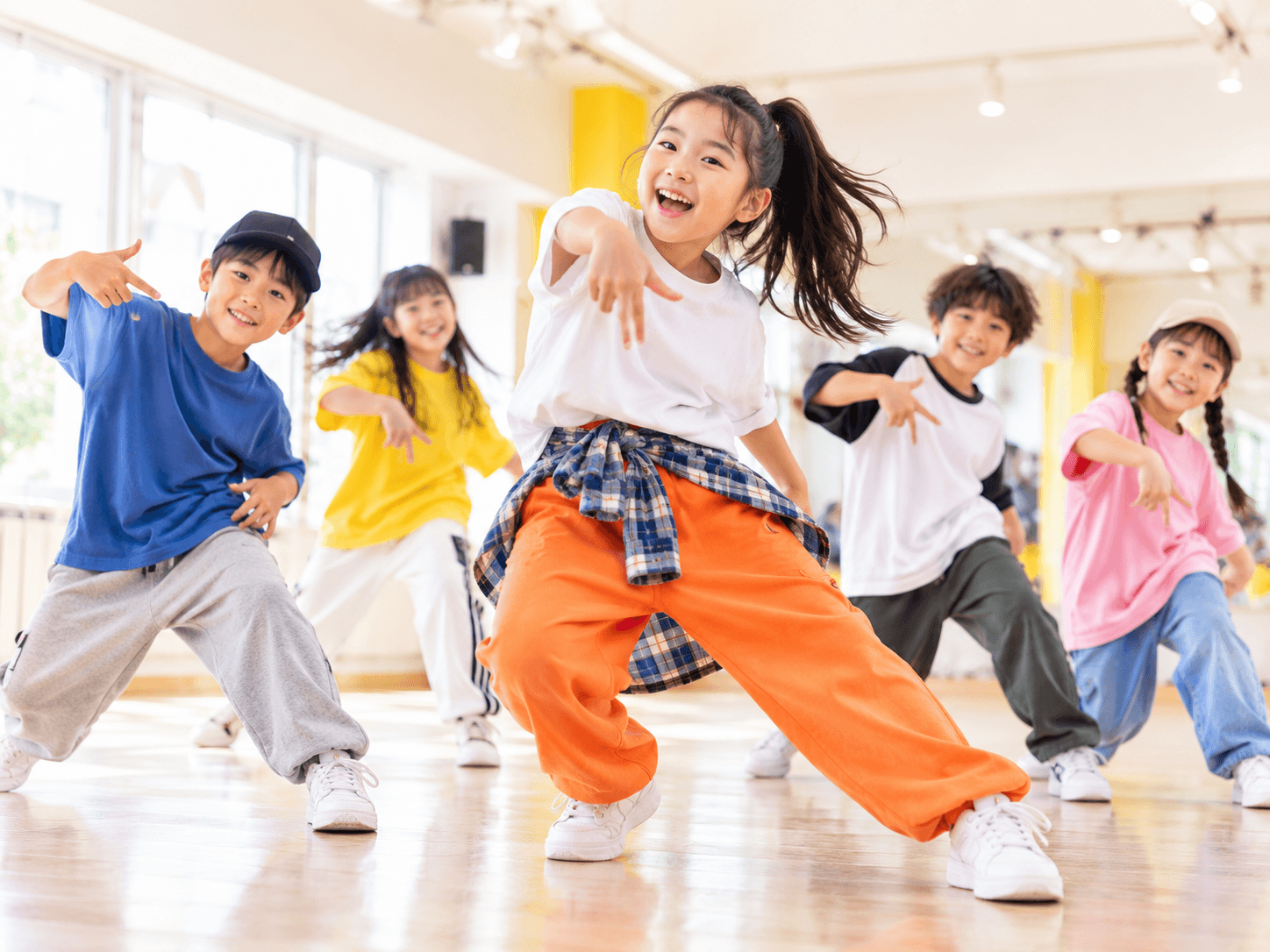 ヒップホップを踊るジュニアクラス